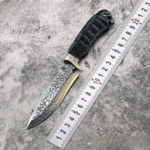Black Skull Damascus Damascus Forged Knife Steel Outdoor Straight Knife Camping Portable