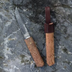 Forged Damascus steel knife with high hardness and portable handle Camping white shadow wooden knife